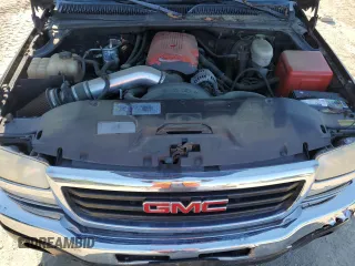 2003 GMC Sierra 1500 SLT z VIN 2GTEK19T831202788, wystawiony jako Copart lot #57964195 z przebiegiem Nie podano mil oraz Czysty tytuł • Clean title. Historia ofert i sprzedaży dostępna na DreamBid. Obrazek 11.