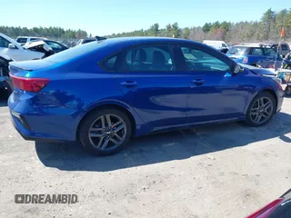 2020 Kia Forte GT-Line z VIN 3KPF34AD8LE190300, wystawiony jako IAAI lot #41994609 z przebiegiem 43 821 mil mil oraz . Historia ofert i sprzedaży dostępna na DreamBid. Obrazek 13.