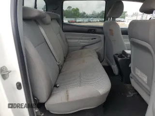 2013 Toyota Tacoma z VIN 5TFMU4FN1DX016379, wystawiony jako Copart lot #57460865 z przebiegiem 174 821 mil mil oraz Szkoda całkowita • Salvage title. Historia ofert i sprzedaży dostępna na DreamBid. Obrazek 10.