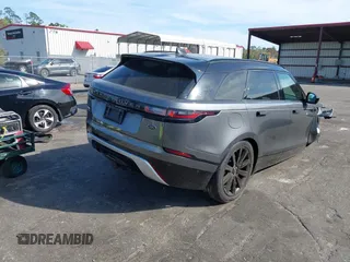2019 Land Rover Range Rover Velar R-Dynamic SE z VIN SALYL2EXXKA210087, wystawiony jako IAAI lot #41801144 z przebiegiem 52 758 mil mil oraz . Historia ofert i sprzedaży dostępna na DreamBid. Obrazek 4.