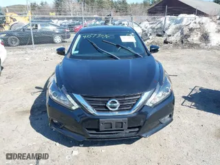 2017 Nissan Altima 2.5 SR with VIN 1N4AL3AP4HC290929, listed as a IAAI auction lot 41573036 with 77,029 mi miles. Bid and sale history available at carsss.com. Image 12.