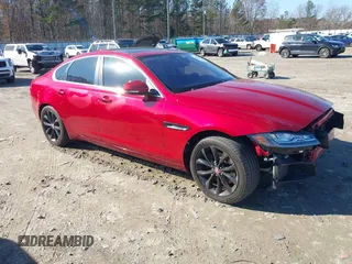 2018 Jaguar XF 25t Premium with VIN SAJBJ4FX1JCY55244, listed as a IAAI auction lot 41123344 with 57,373 mi miles. Bid and sale history available at carsss.com. Image 1.