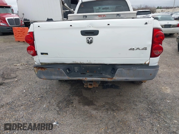 2007 Dodge 1500 ST with VIN 1D7HU18P27J600043, listed as a IAAI auction lot 41625802 with 170,706 mi miles and . Bid and sale history available at DreamBid. Image 16.