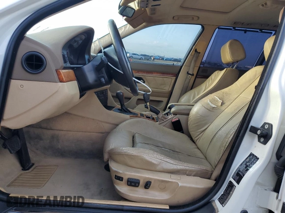 1999 BMW 5 Series 528iAt with VIN WBADP6338XBV60124, listed as a Copart auction lot 43049075 with 240,322 mi miles and Salvage Title. Bid and sale history available at carsss.com. Image 7.