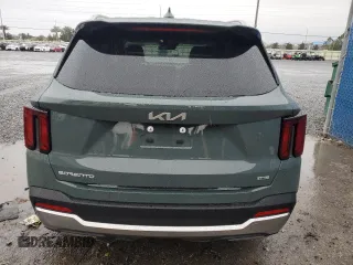 2025 Kia Sorento Hybrid EX with VIN KNDRH4JG8S5317016, listed as a Copart auction lot 42016135 with 1,210 mi miles and Non Repairable. Bid and sale history available at carsss.com. Image 6.