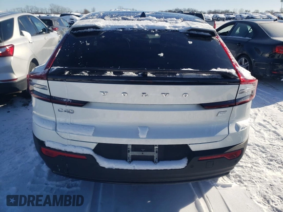 2023 Volvo C40 Plus с VIN YV4ED3GL3P2065478, выставлен на аукционе Copart как лот 39329424 с пробегом 18 729 миль миль и . История ставок и продаж доступна на DreamBid. Изображение 6.