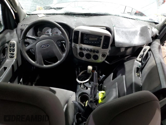 2005 Ford Escape Hybrid with VIN 1FMCU96H55KB87200, listed as a Copart auction lot 44643455 with Not provided miles and Salvage title. Bid and sale history available at DreamBid. Image 8.