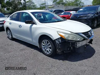 2017 Nissan Altima SR z VIN 1N4AL3AP1HN312406, wystawiony jako IAAI lot #42175707 z przebiegiem 130 527 mil mil oraz . Historia ofert i sprzedaży dostępna na DreamBid. Obrazek 1.