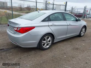 2013 Hyundai Sonata SE with VIN 5NPEC4AC9DH638852, listed as a IAAI auction lot 41966220 with 151,324 mi miles. Bid and sale history available at carsss.com. Image 4.