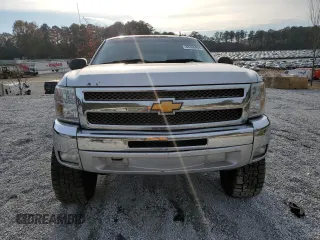 2013 Chevrolet Silverado 1500 LT with VIN 3GCPCSE04DG212962, listed as a Copart auction lot 83388404 with 232,507 mi miles and Salvage Title. Bid and sale history available at DreamBid. Image 5.