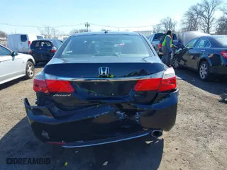 2015 Honda Accord Sedan EX-L with VIN 1HGCR2F80FA020958, listed as a IAAI auction lot 41834824 with 118,796 mi miles. Bid and sale history available at carsss.com. Image 16.