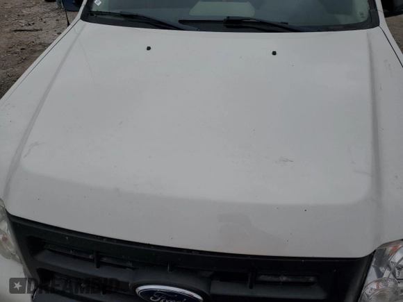 2009 Ford Escape Hybrid with VIN 1FMCU493X9KC01844, listed as a Copart auction lot 58220035 with Not provided miles and Salvage title. Bid and sale history available at DreamBid. Image 12.