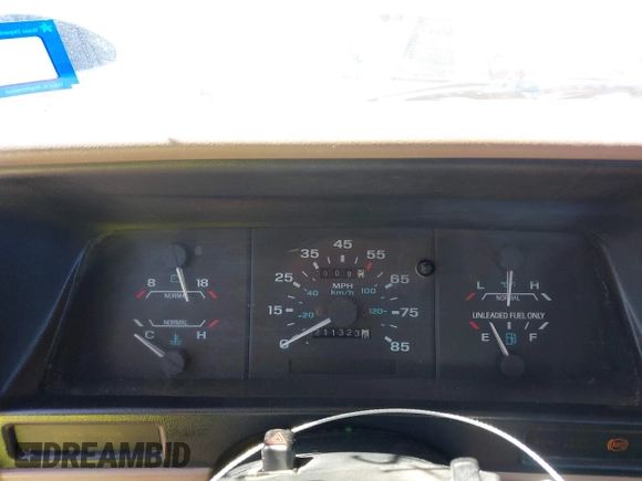 1994 Ford Ranger XL with VIN 1FTCR14A8RPB25781, listed as a IAAI auction lot 41730398 with 211,323 mi miles. Bid and sale history available at carsss.com. Image 7.