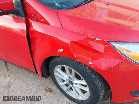 2016 Ford Focus SE with VIN 1FADP3F27GL271322, listed as a IAAI auction lot 41445039 with 100,195 mi miles. Bid and sale history available at carsss.com. Image 6.