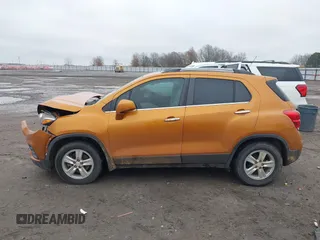 2017 Chevrolet Trax LT with VIN 3GNCJLSB2HL160221, listed as a IAAI auction lot 41187933 with 150,318 mi miles. Bid and sale history available at carsss.com. Image 14.