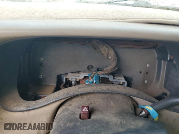 2001 Chevrolet Silverado 1500HD LS with VIN 1GCGK13U01F204728, listed as a Copart auction lot 47835545 with Not Provided miles and Clean Title. Bid and sale history available at DreamBid. Image 9.