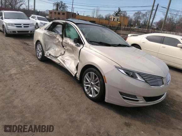 2014 Lincoln MKZ Hybrid with VIN 3LN6L2LU2ER805061, listed as a IAAI auction lot 42022156 with Not provided miles and . Bid and sale history available at DreamBid. Image 1.