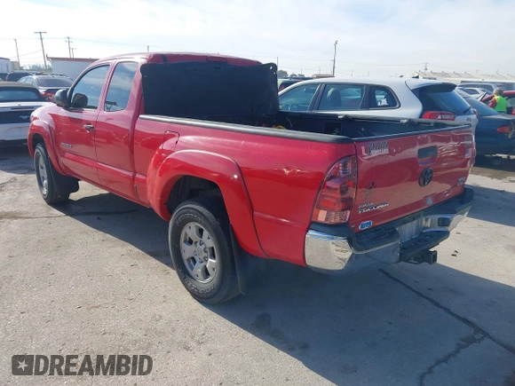2006 Toyota Tacoma with VIN 5TEUX42NX6Z283853, listed as a IAAI auction lot 41351454 with 310,162 mi miles. Bid and sale history available at carsss.com. Image 3.