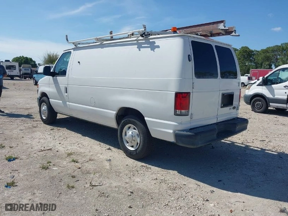 2009 Ford Econoline Cargo Van with VIN 1FTNE24L09DA20522, listed as a IAAI auction lot 41864575 with 131,216 mi miles. Bid and sale history available at carsss.com. Image 3.