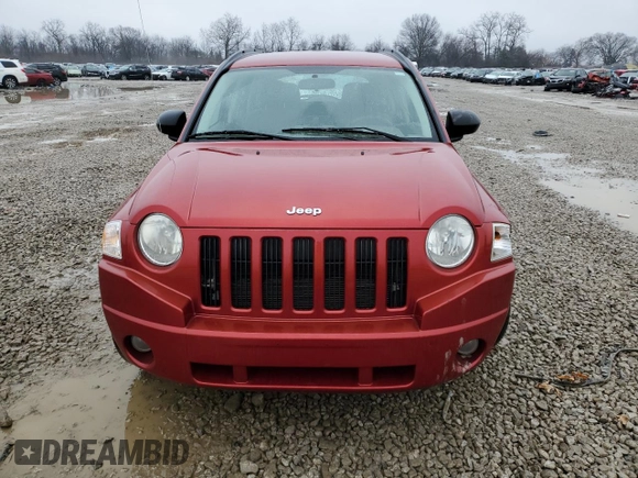 2008 Jeep Compass Sport with VIN 1J8FT47W48D501120, listed as a Copart auction lot 43440675 with 70,528 mi miles and Salvage Title. Bid and sale history available at carsss.com. Image 5.