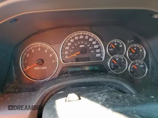 2003 GMC Envoy SLT z VIN 1GKDS13S332281271, wystawiony jako Copart lot #53685775 z przebiegiem 236 997 mil mil oraz Szkody całkowita. Historia ofert i sprzedaży dostępna na DreamBid. Obrazek 9.