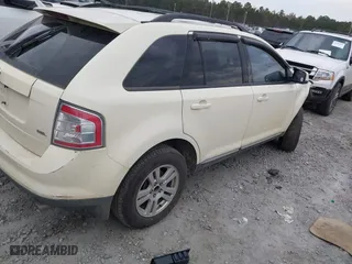 2007 Ford Edge SEL with VIN 2FMDK38CX7BB70382, listed as a IAAI auction lot 41051572 with 191,229 mi miles. Bid and sale history available at carsss.com. Image 4.