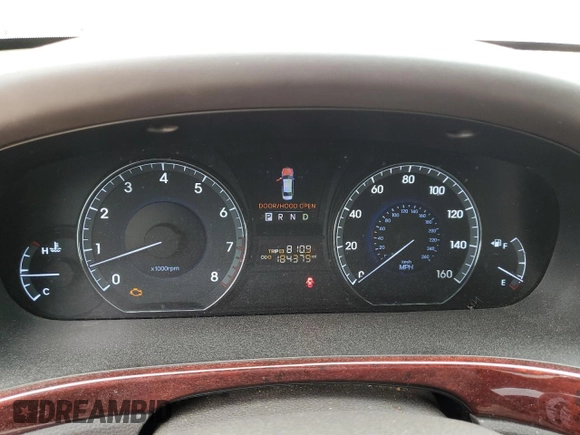 2011 Hyundai Equus Signature with VIN KMHGH4JF7BU038933, listed as a Copart auction lot 48356535 with 184,379 mi miles and Salvage title. Bid and sale history available at DreamBid. Image 9.