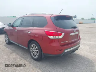 2016 Nissan Pathfinder S with VIN 5N1AR2MN1GC655414, listed as a IAAI auction lot 42285989 with 133,999 mi miles and . Bid and sale history available at DreamBid. Image 3.
