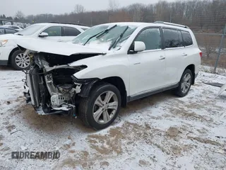 2012 Toyota Highlander Limited with VIN 5TDDK3EH1CS150230, listed as a IAAI auction lot 41227542 with 205,232 mi miles. Bid and sale history available at carsss.com. Image 18.