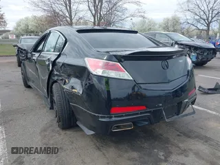 2010 Acura TL Technology z VIN 19UUA8F58AA024835, wystawiony jako IAAI lot #41971974 z przebiegiem 176 904 mil mil oraz . Historia ofert i sprzedaży dostępna na DreamBid. Obrazek 3.