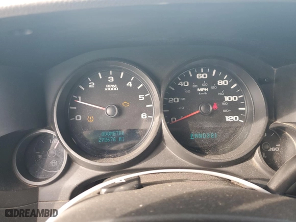 2007 Chevrolet Silverado 1500 LTZ with VIN 2GCEC13J471695413, listed as a Copart auction lot 82387934 with 272,676 mi miles and Salvage Title. Bid and sale history available at carsss.com. Image 9.