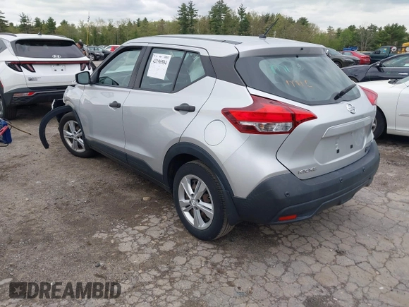 2020 Nissan Kicks S z VIN 3N1CP5BV9LL563069, wystawiony jako IAAI lot #42190584 z przebiegiem 49 080 mil mil oraz . Historia ofert i sprzedaży dostępna na DreamBid. Obrazek 3.