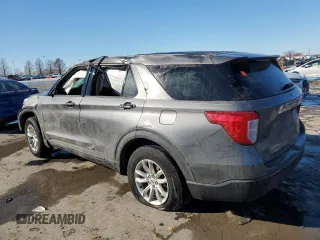 2021 Ford Explorer with VIN 1FMSK8BH4MGB32045, listed as a Copart auction lot 88047105 with 0 mi miles and Salvage Title. Bid and sale history available at carsss.com. Image 2.