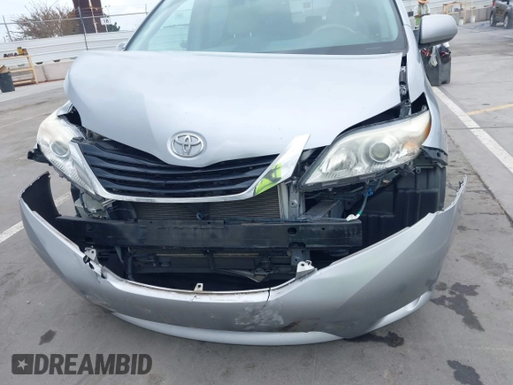 2012 Toyota Sienna LE AAS with VIN 5TDKK3DC8CS232582, listed as a IAAI auction lot 42068684 with 89,556 mi miles and . Bid and sale history available at DreamBid. Image 12.