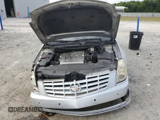 2011 Cadillac DTS Premium Collection z VIN 1G6KH5E69BU137044, wystawiony jako Copart lot #54723905 z przebiegiem 128 081 mil mil oraz Szkody całkowita. Historia ofert i sprzedaży dostępna na DreamBid. Obrazek 11.