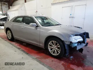 2017 Chrysler 300 C with VIN 2C3CCAEG2HH570965, listed as a Copart auction lot 42235735 with 106,514 mi miles and Clean Title. Bid and sale history available at DreamBid. Image 4.