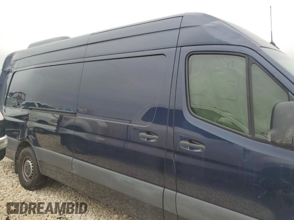 2022 Mercedes-Benz Sprinter with VIN W1Y4EDHYXNT107286, listed as a Copart auction lot 44688725 with Not Provided miles and Salvage Title. Bid and sale history available at DreamBid. Image 11.