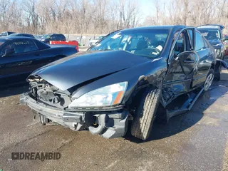 2005 Honda Accord LX z VIN 1HGCM56465A043558, wystawiony jako IAAI lot #41093521 z przebiegiem 190 731 mil mil oraz . Historia ofert i sprzedaży dostępna na DreamBid. Obrazek 18.