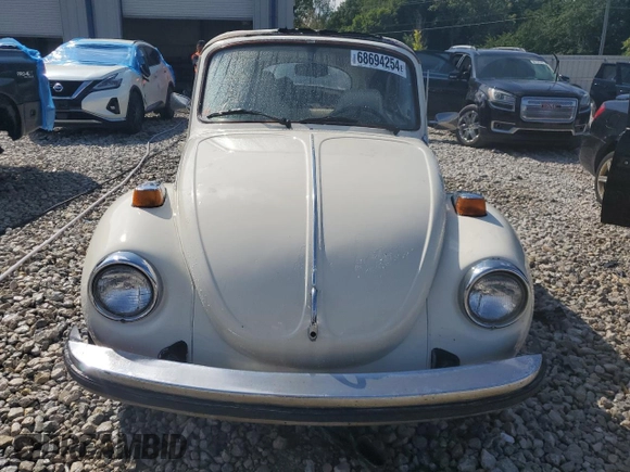 1974 Volkswagen Beetle with VIN 1542669441, listed as a Copart auction lot 68694254 with 55,907 mi miles and Clean Title. Bid and sale history available at DreamBid. Image 5.