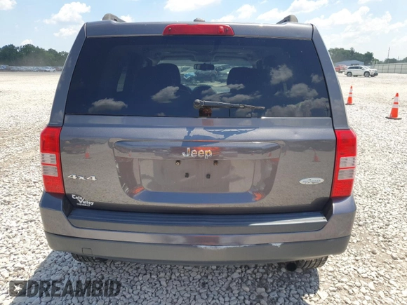 2015 Jeep Patriot High Altitude with VIN 1C4NJRFB1FD303869, listed as a Copart auction lot 63634105 with 109,687 mi miles and Clean title. Bid and sale history available at DreamBid. Image 6.