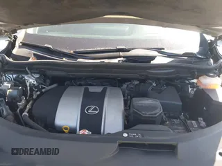 2019 Lexus RX 350L Premium z VIN JTJGZKCA9K2013385, wystawiony jako IAAI lot #42072200 z przebiegiem Nie podano mil oraz . Historia ofert i sprzedaży dostępna na DreamBid. Obrazek 10.