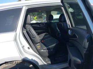 2020 Infiniti QX60 Pure with VIN 5N1DL0MN6LC524539, listed as a IAAI auction lot 42015864 with 29,251 mi miles and . Bid and sale history available at DreamBid. Image 8.