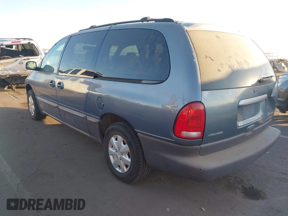 1996 Dodge Grand Caravan with VIN 1B4GP54R9TB328555, listed as a IAAI auction lot 40770123 with 184,323 mi miles and . Bid and sale history available at DreamBid. Image 3.
