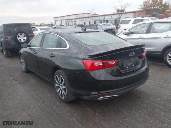 2024 Chevrolet Malibu RS with VIN 1G1ZG5ST7RF136054, listed as a IAAI auction lot 40690412 with 39,080 mi miles. Bid and sale history available at carsss.com. Image 3.