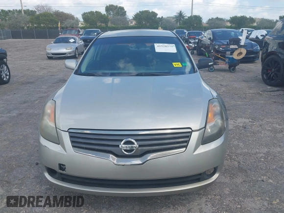 2009 Nissan Altima SL with VIN 1N4AL21E59N486182, listed as a IAAI auction lot 41920572 with 73,443 mi miles and . Bid and sale history available at DreamBid. Image 12.