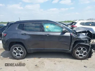 2022 Jeep Compass Trailhawk with VIN 3C4NJDDBXNT157230, listed as a IAAI auction lot 42046292 with Not provided miles and . Bid and sale history available at DreamBid. Image 13.
