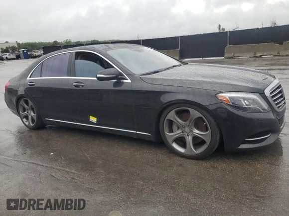 2015 Mercedes-Benz S 550 with VIN WDDUG8CB8FA125426, listed as a Copart auction lot 56698445 with 57,058 mi miles and Clean Title. Bid and sale history available at DreamBid. Image 4.