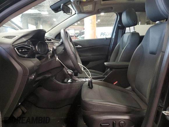 2021 Buick Encore GX Select с VIN KL4MMDSL9MB092377, выставлен на аукционе Copart как лот 62027395 с пробегом 20 008 миль миль и Списание • Salvage title. История ставок и продаж доступна на DreamBid. Изображение 7.