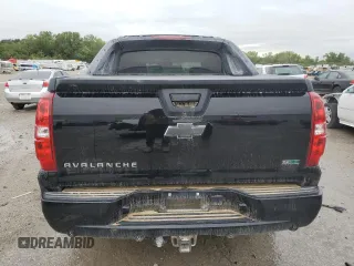 2011 Chevrolet Avalanche LS with VIN 3GNMCEE01BG269905, listed as a Copart auction lot 72183764 with 102,632 mi miles and Salvage Title. Bid and sale history available at carsss.com. Image 6.