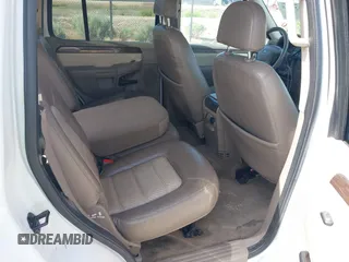 2002 Ford Explorer Eddie Bauer с VIN 1FMZU74E32ZB77338, выставлен на аукционе IAAI как лот 42321438 с пробегом 347 975 миль миль и . История ставок и продаж доступна на DreamBid. Изображение 8.